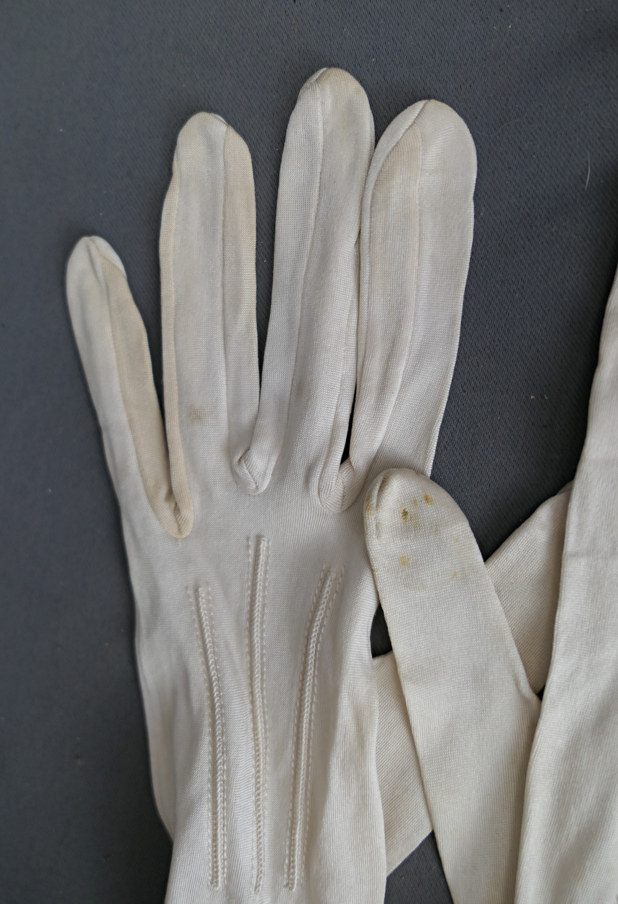 Antique Edwardian Silk Gloves  1900s, XXS, some issues, 1900s Fownes