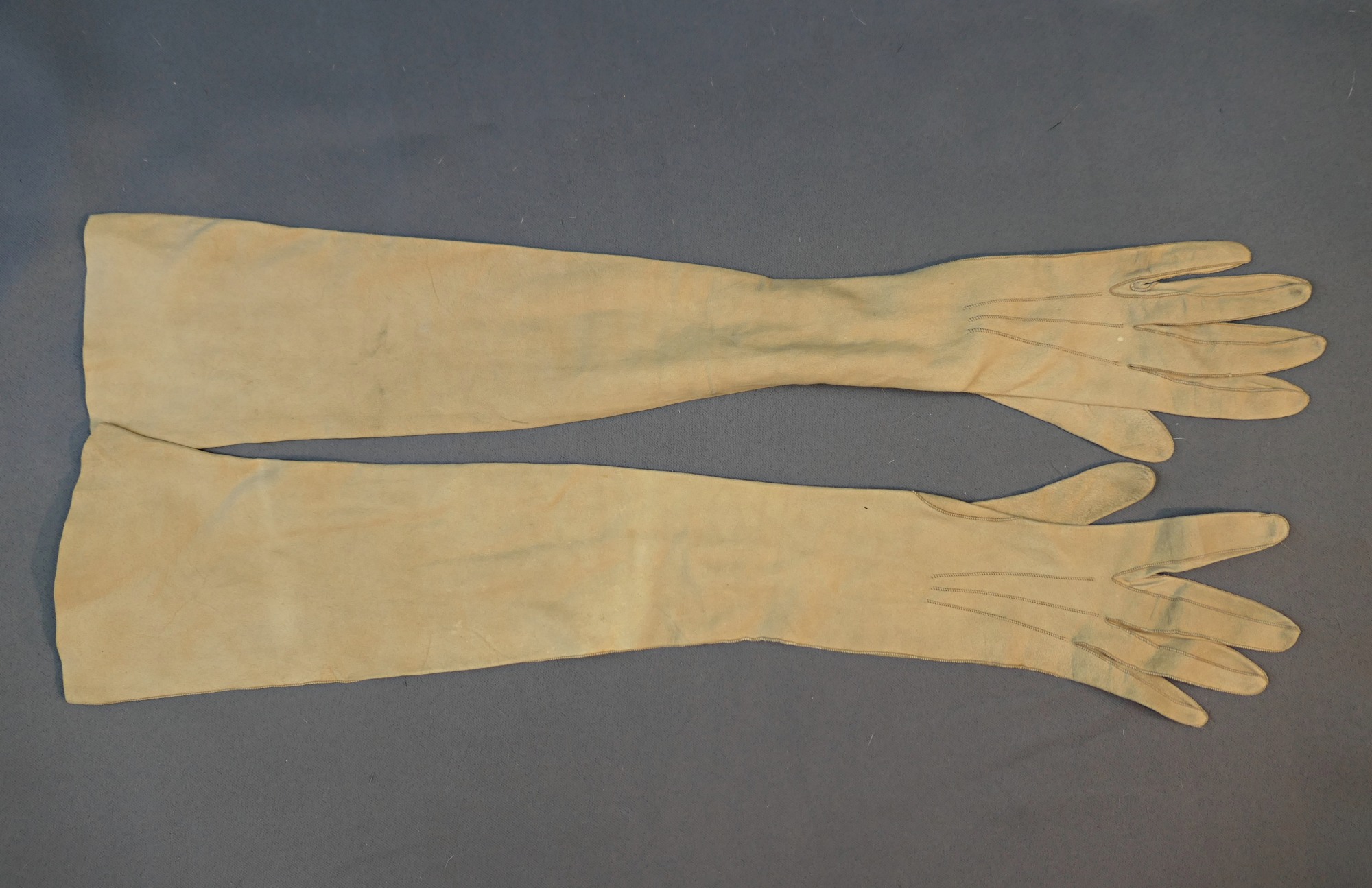 Vintage Edwardian Opera Length Gloves, Beige Suede Leather, 19 inches XXS, damaged