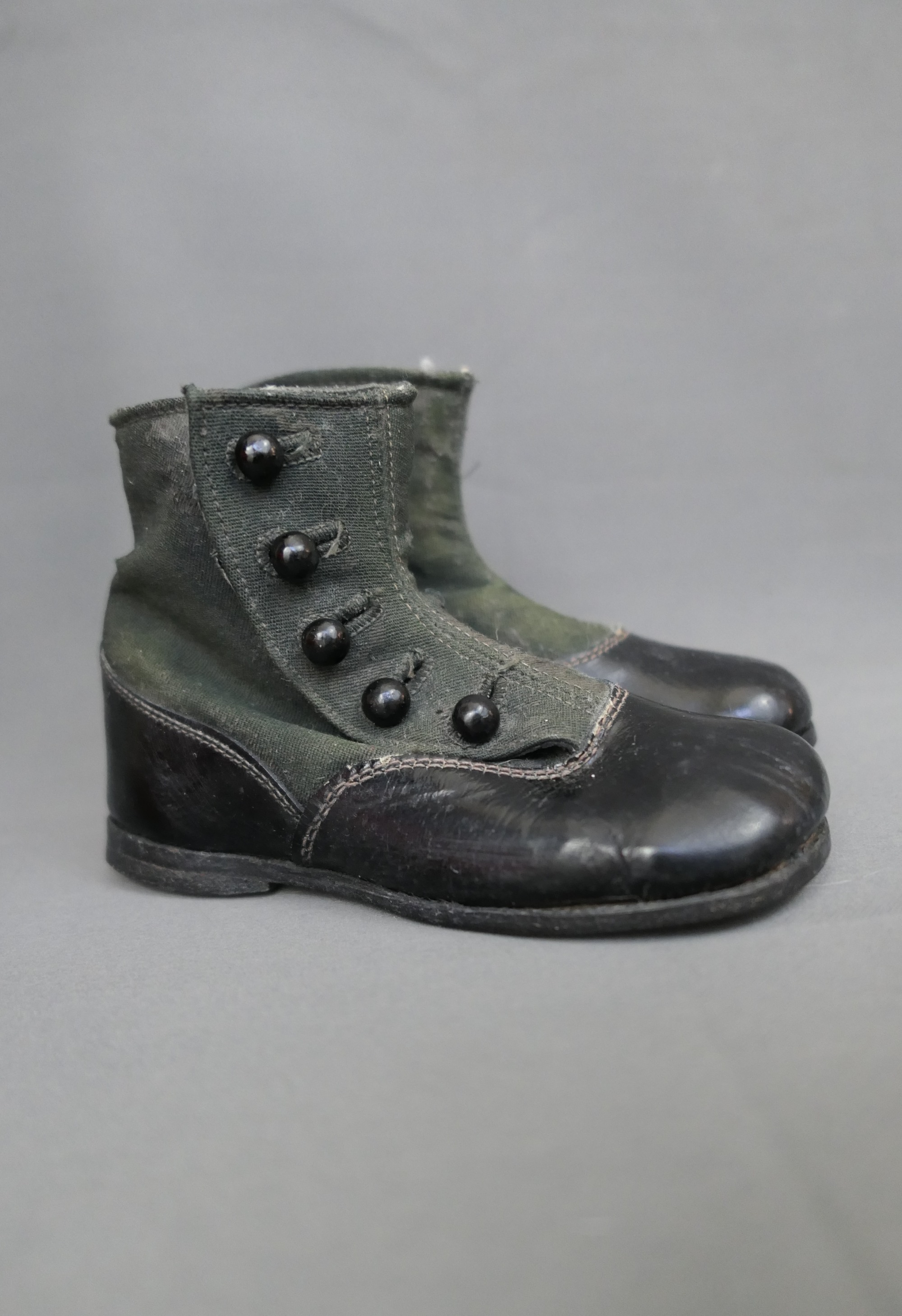 Victorian Child's High Buttons Shoes, Black Leather and Wool Fabric, 5-1/2 inches, issues