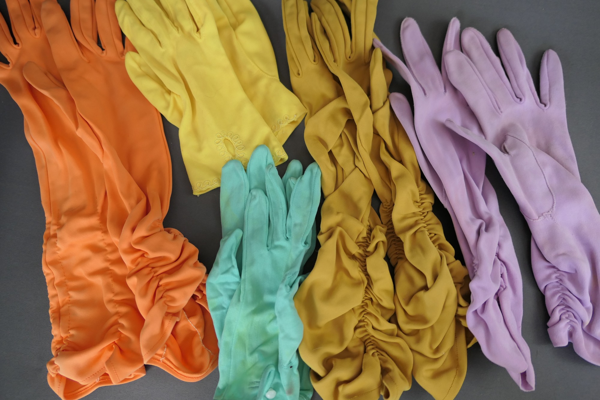 Lot of 5 Pairs of Vintage Gloves, Bright Spring Summer, as is 1950s 1960s