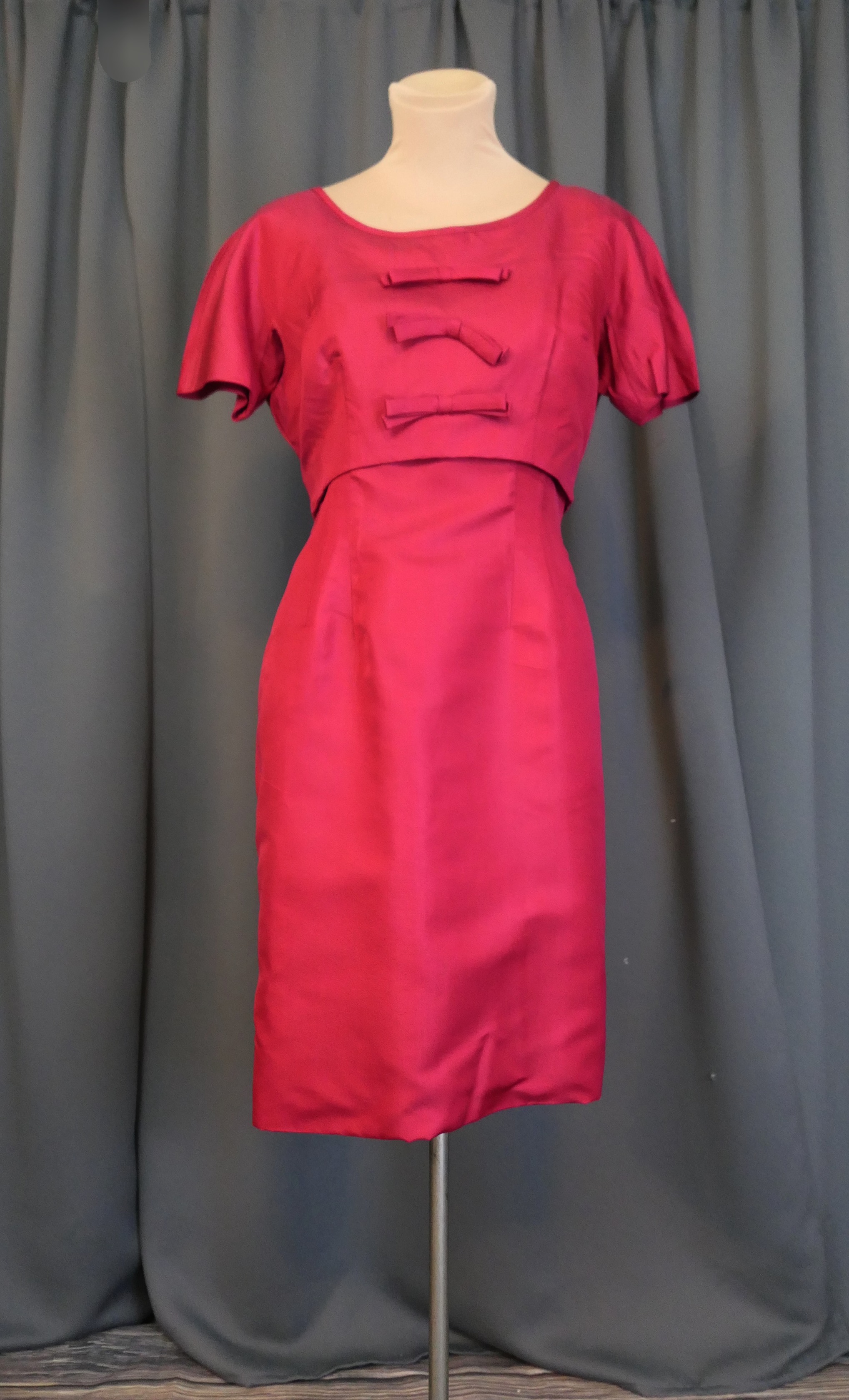 Vintage Red Silk Cocktail Dress, 1960s, fits 36 inch bust, Fitted
