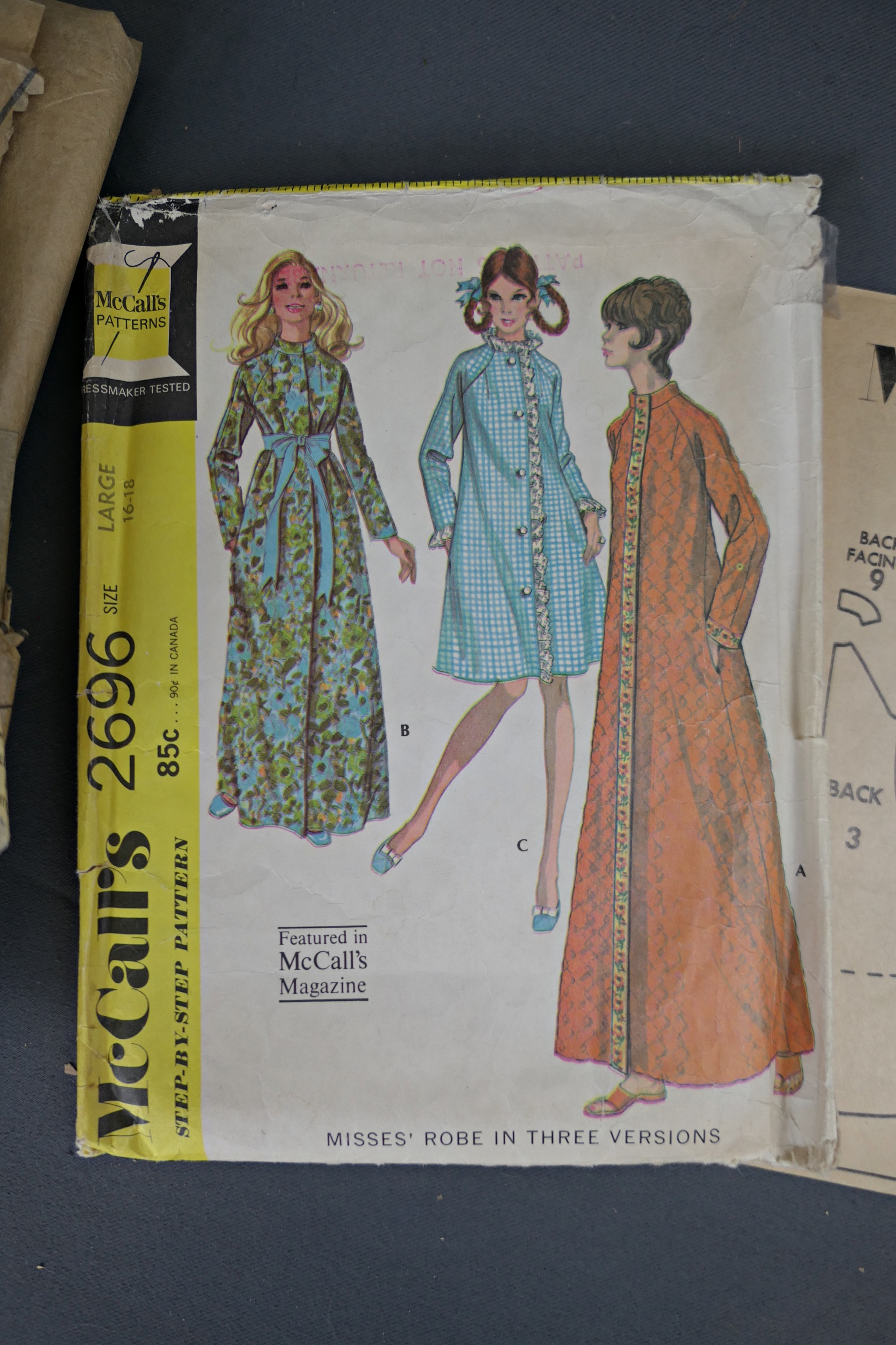 Vintage Robe Pattern in 3 Versions, Long and Mid Length, Large, McCall's 2696, 1970s