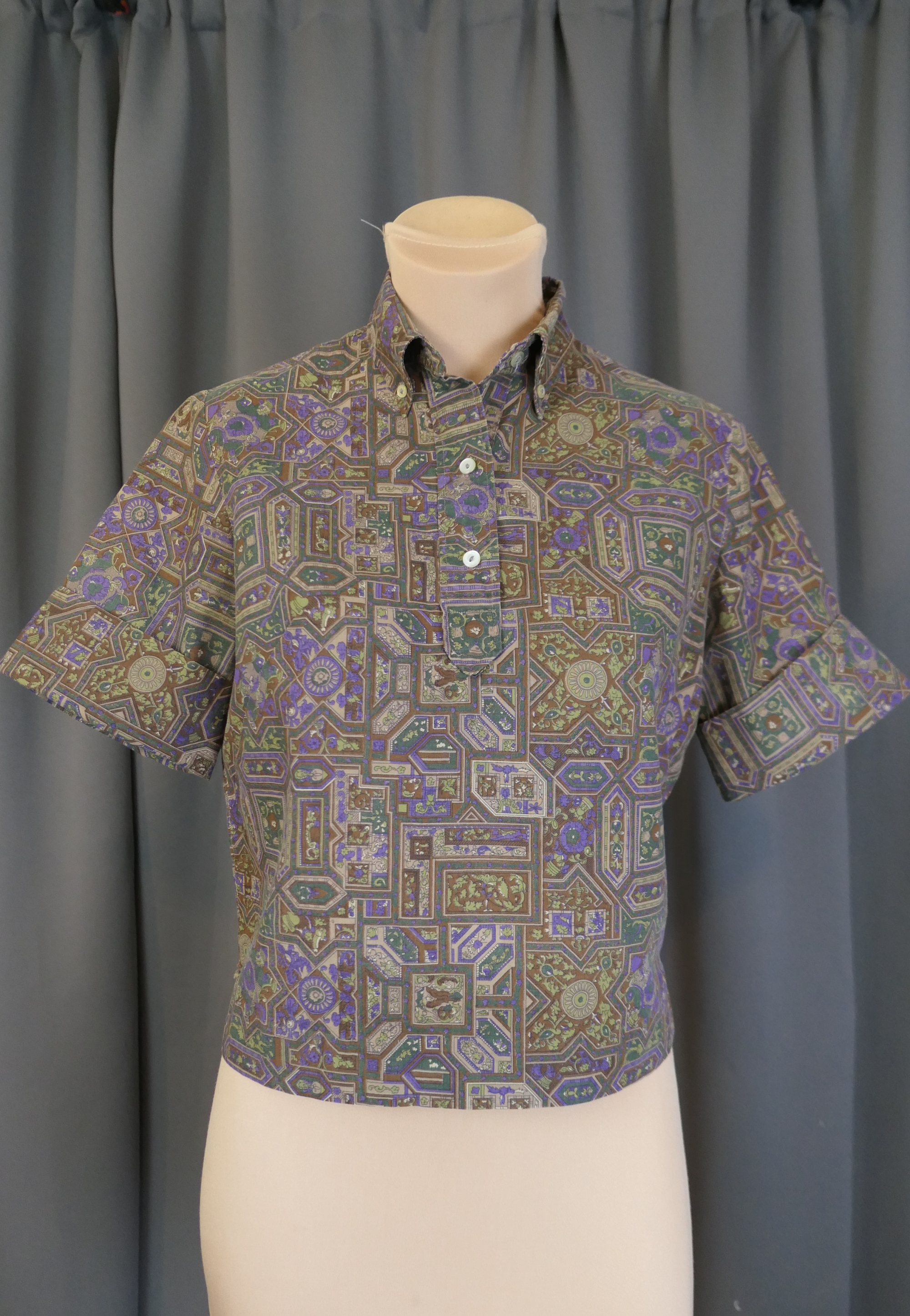 Vintage Brown Print Blouse 1960s Cotton, 34 bust, Pullover, dark print