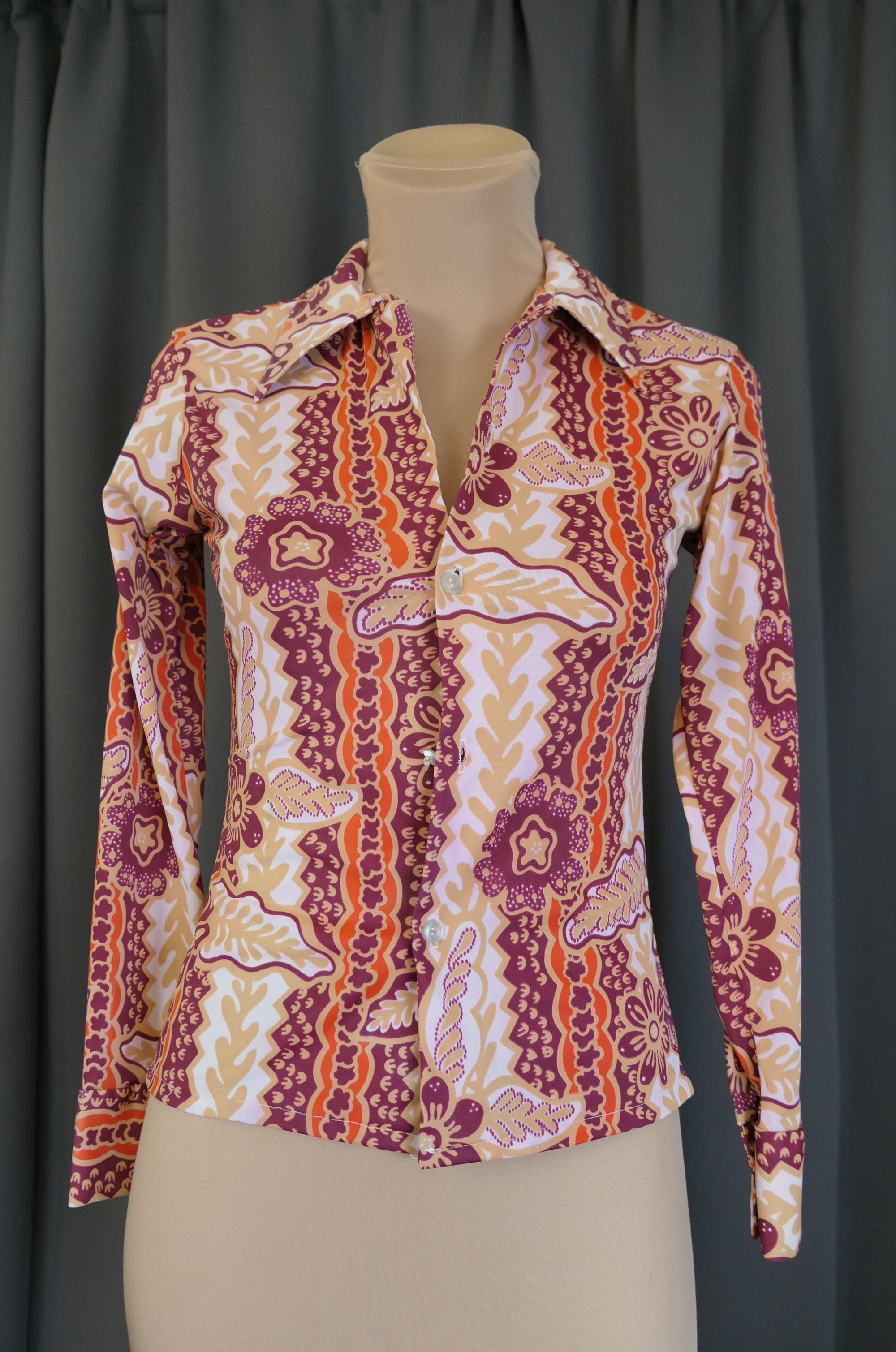 Vintage Nylon Floral Print Blouse 1970s XS 30 bust, by Olin, issues