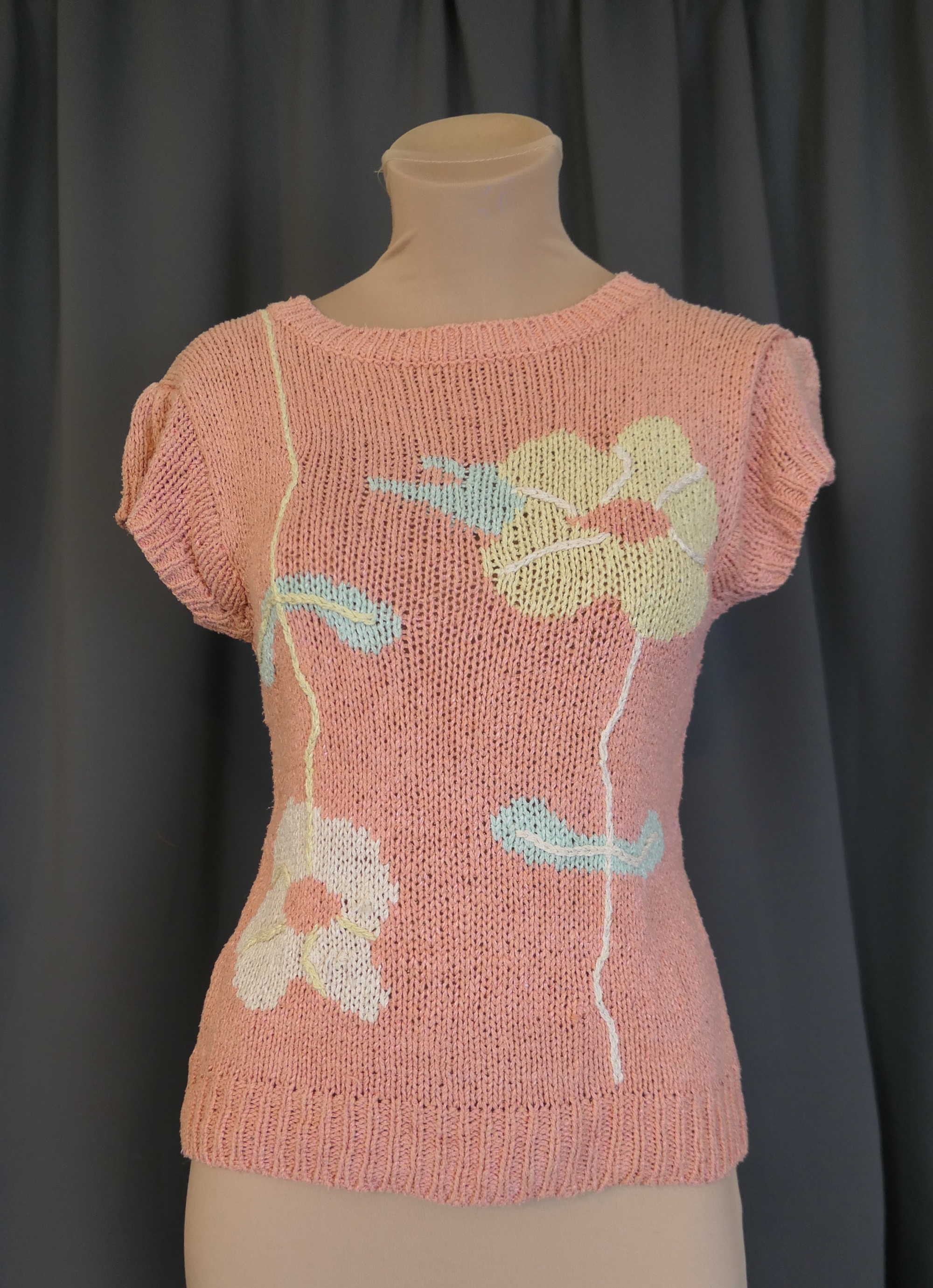 Vintage Pink Floral Knit Sweater, silk & rayon, 1980s 32 bust