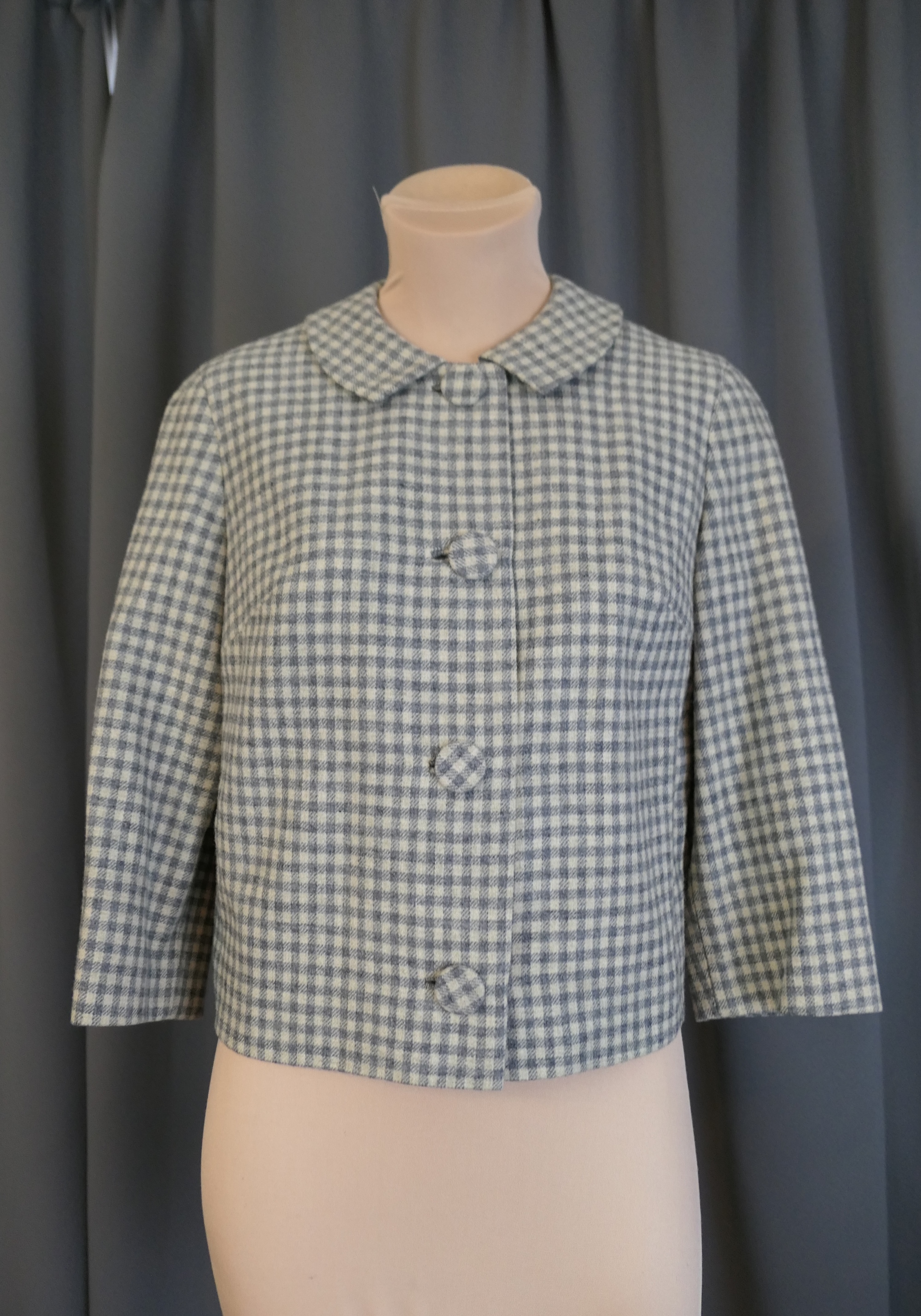 Vintage Grey Wool Plaid Pendleton Tailored Suit Jacket, 36 bust 1960s