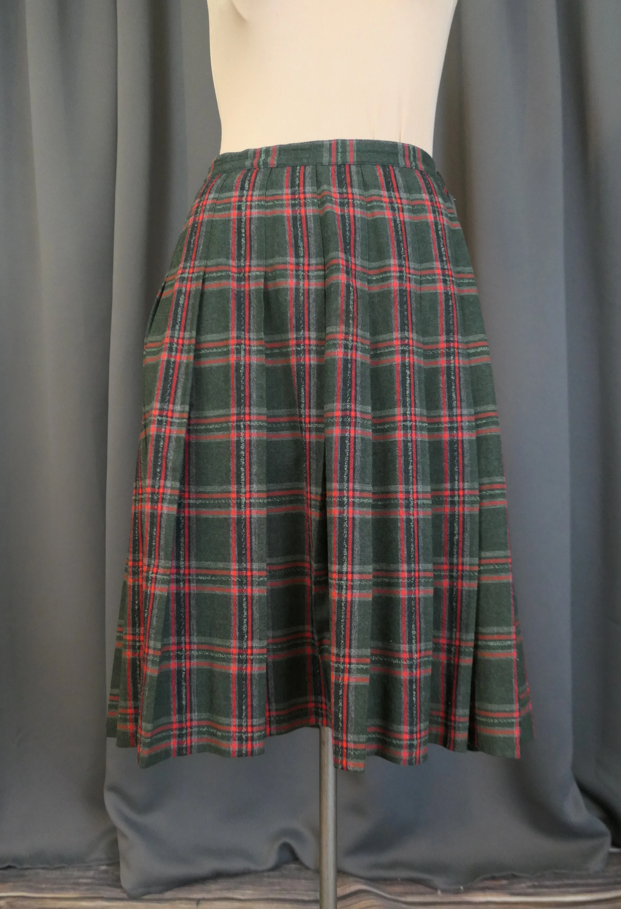 Vintage Green, Black and Red Skirt, Plaid Pleated wool, 1960s, 26 inch waist