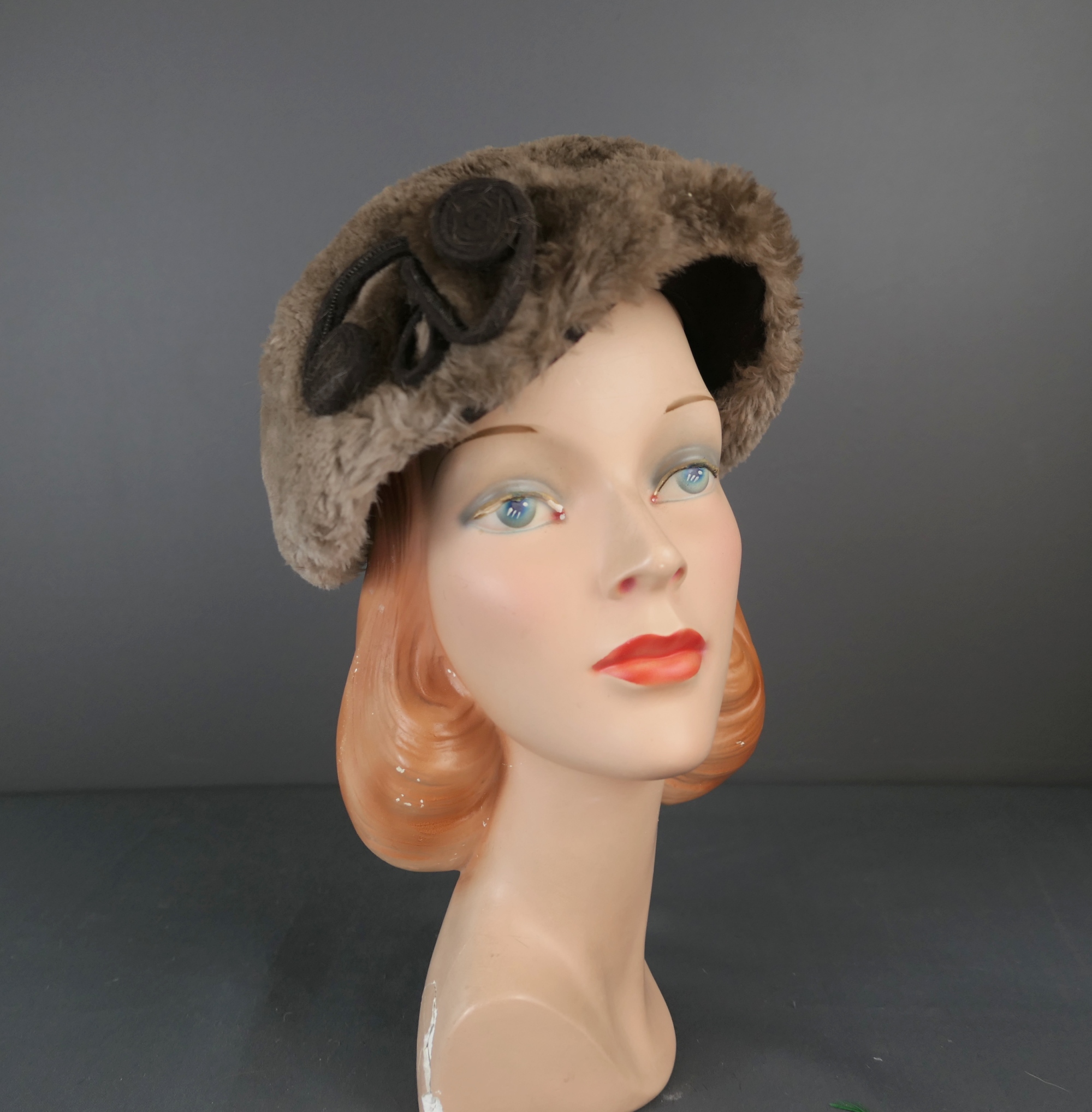Vintages Fur Women Hat