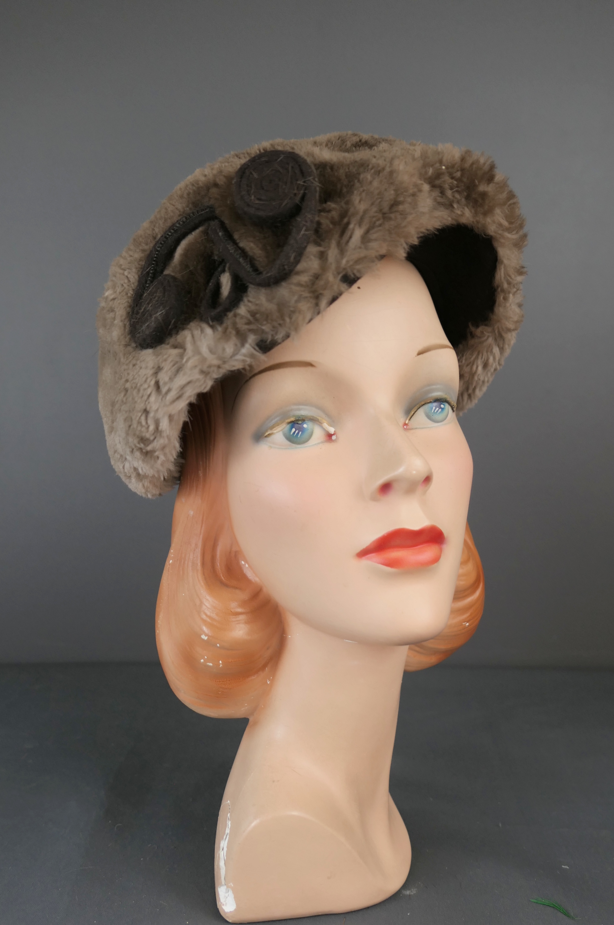 Vintage 1940s Brown Fur Hat, Felt and Sheered Beaver, 22 inch head