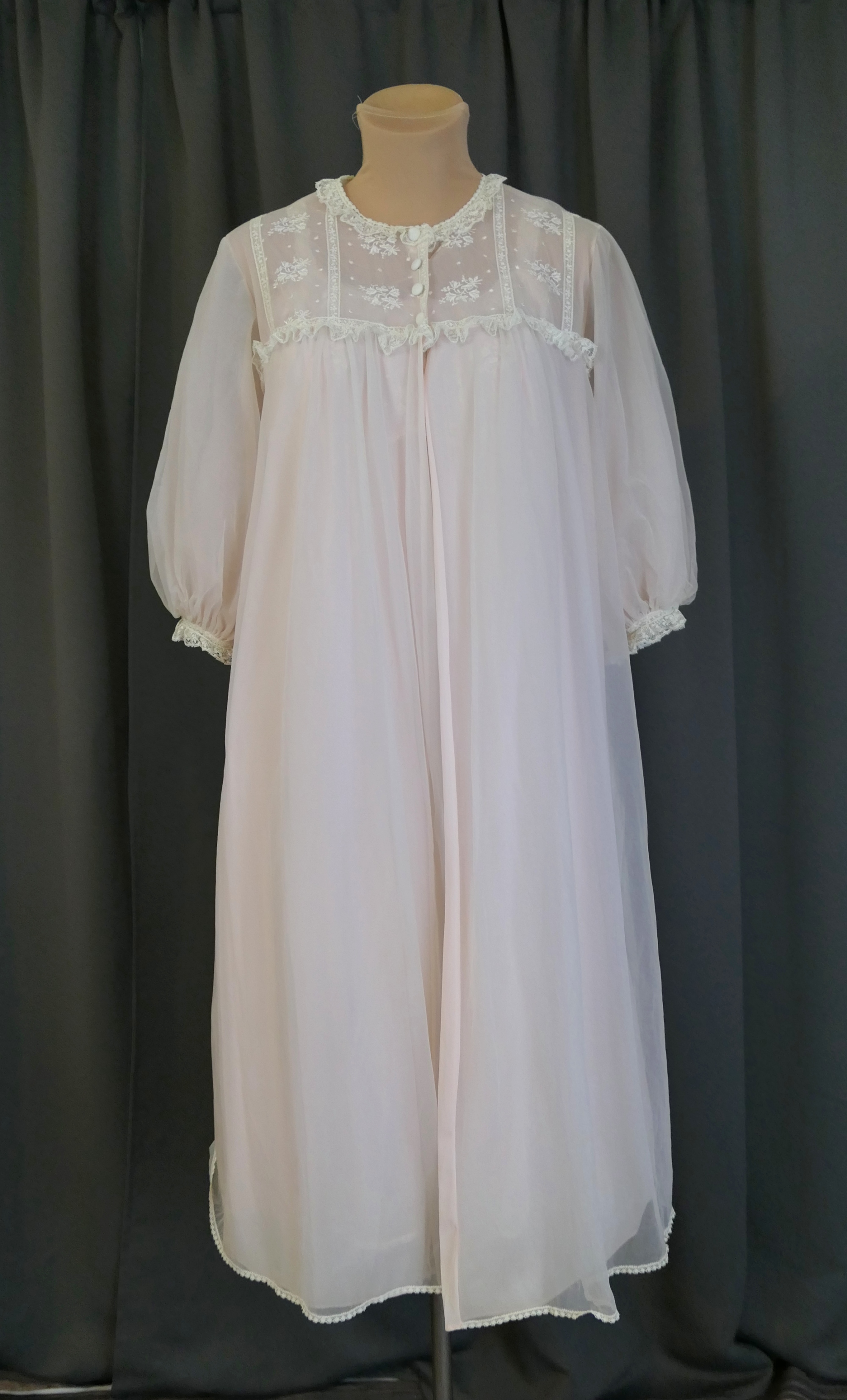 Vintage Pink Sheer Nightie and Robe, Peignoir Set, 1960s, 36 bust Artemis