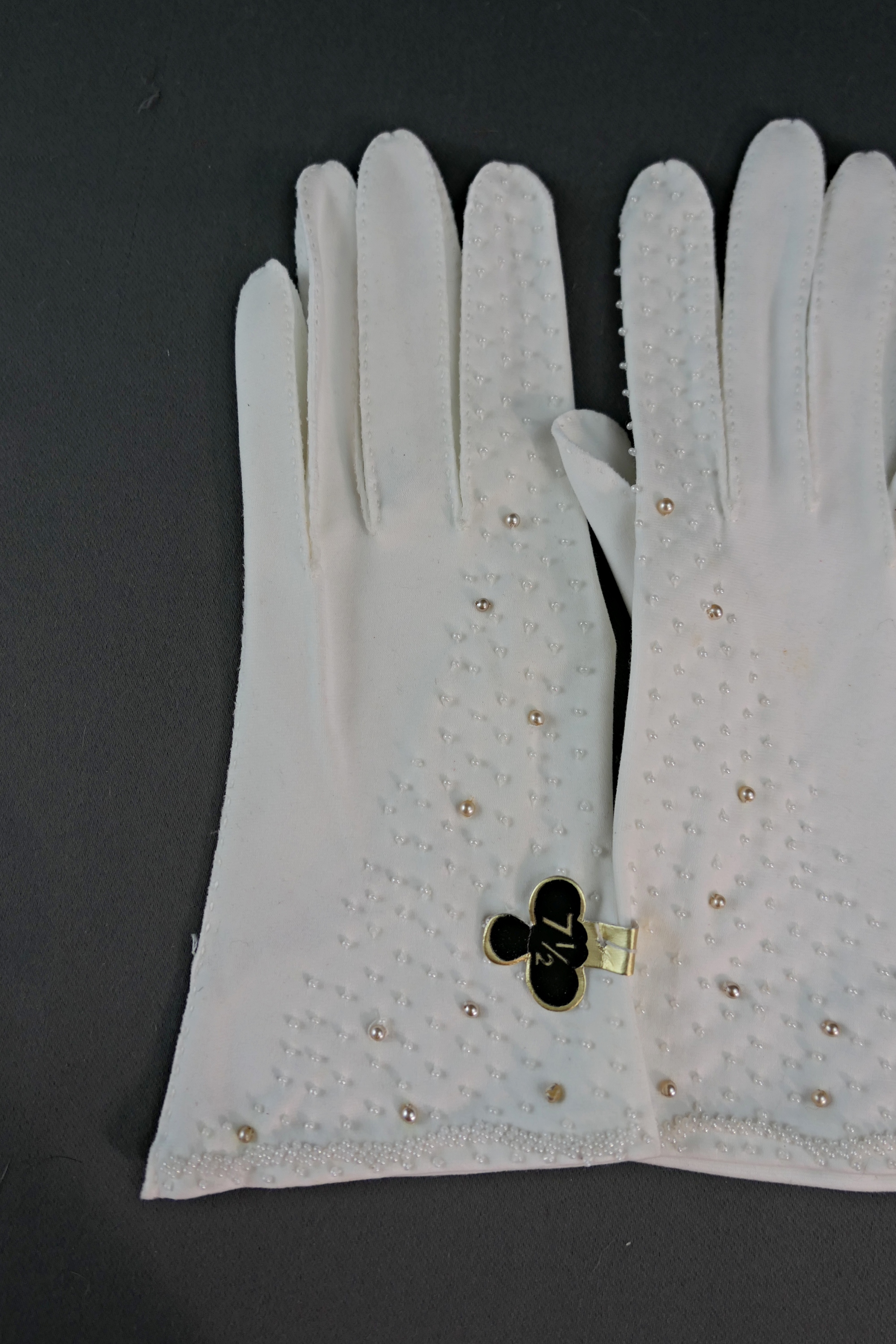 Vintage Beaded & Pearls White Dress Gloves, 1950s, size 7, unworn cotton