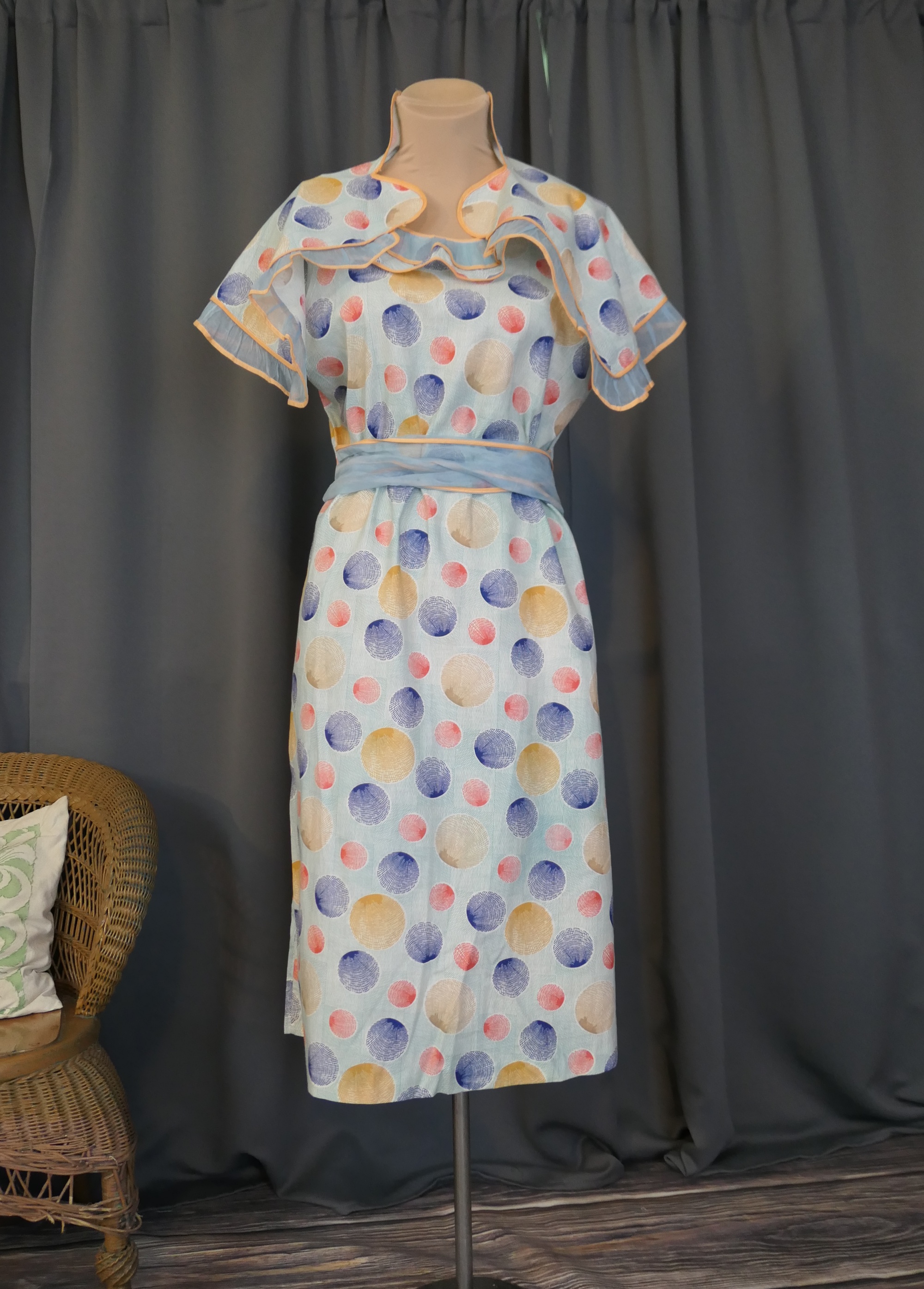 1930s cotton dress Vintage Bubbles Day with Little Cape, 40 bust vintage 1930s evening dress How to Choose Bridesmaid's TY Size:16 Boys