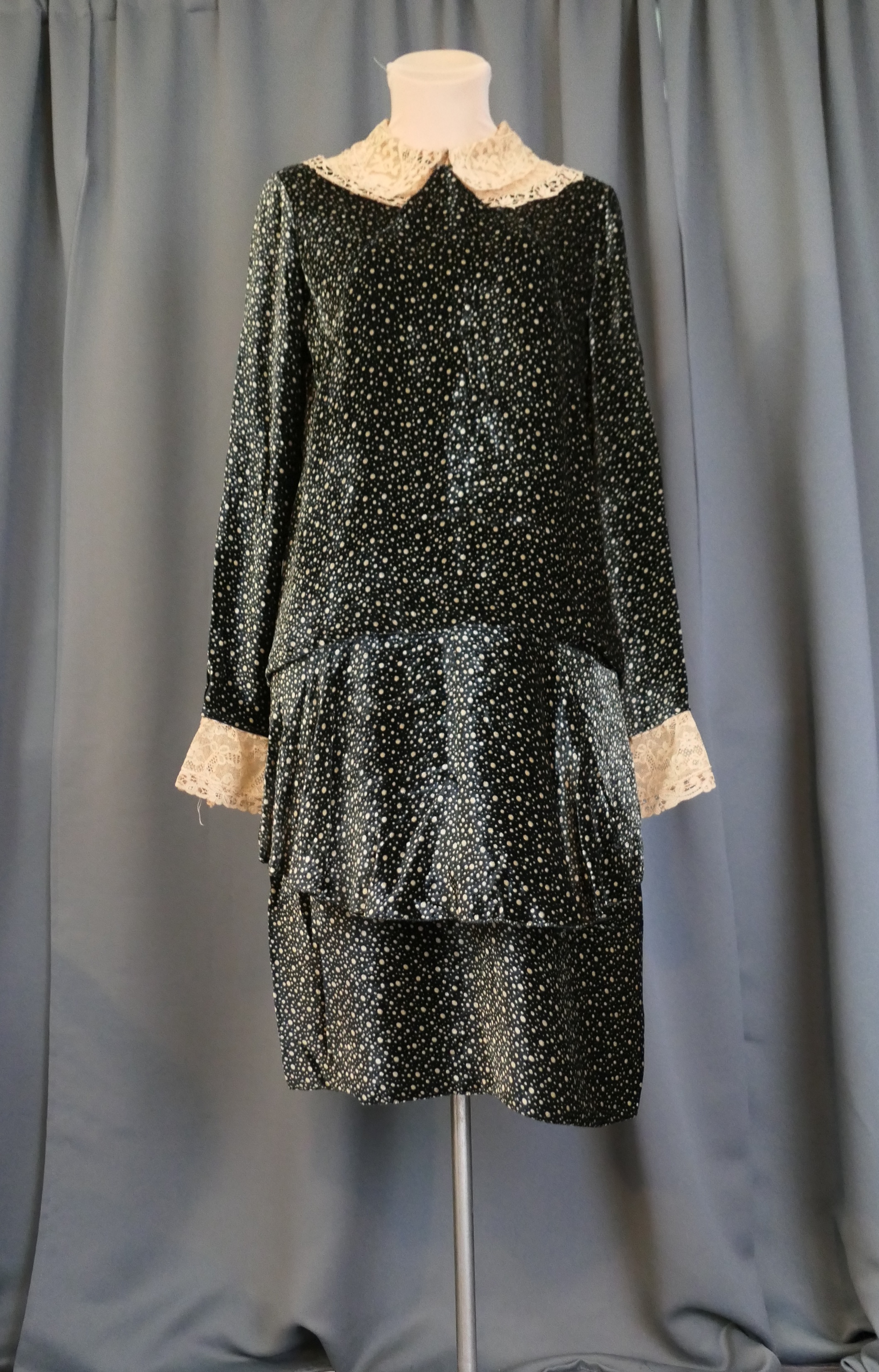 Vintage 1920s Black Velvet Dress with Lace Collar, Tan Dots, 36 bust