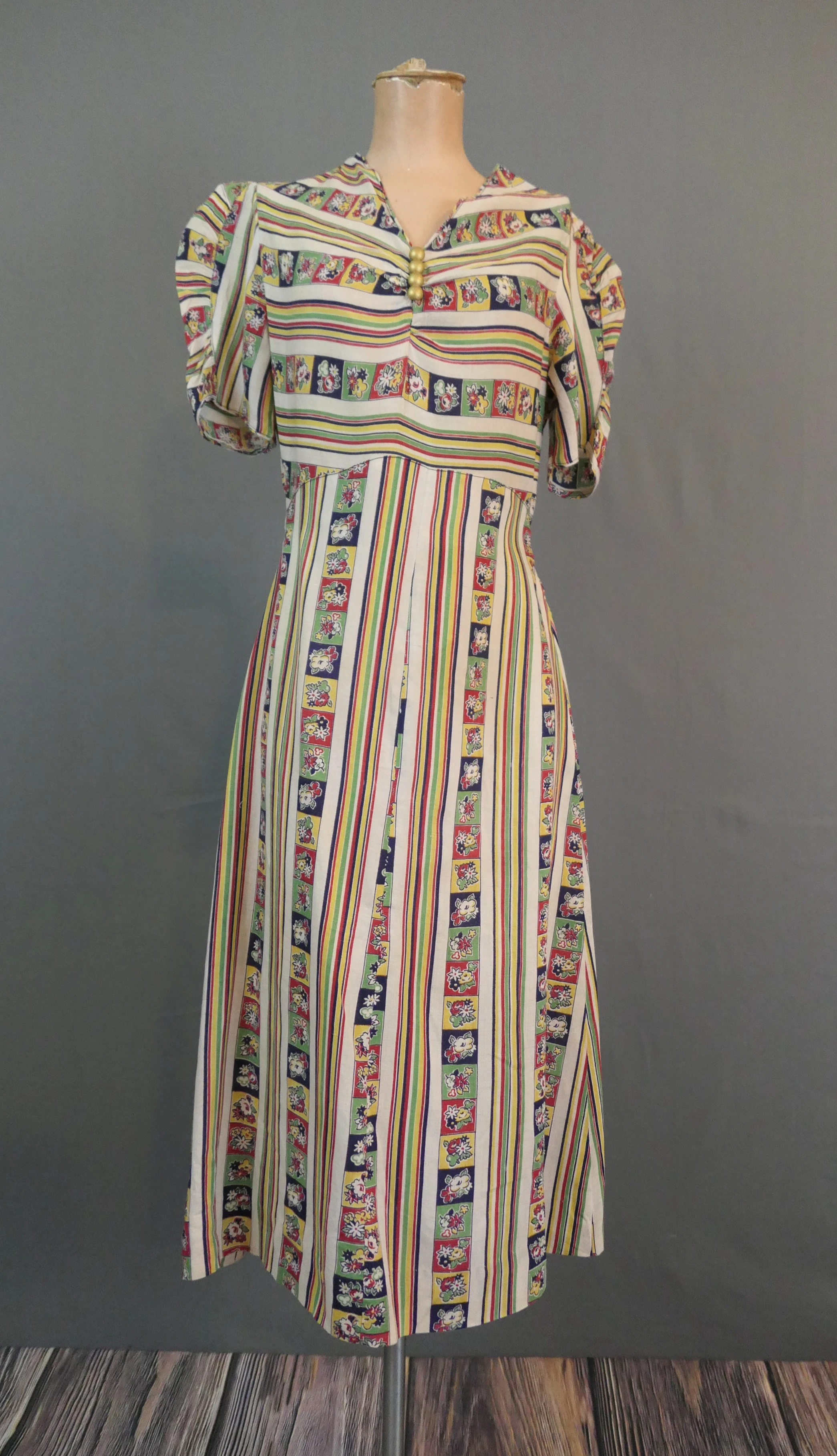 Vintage 1930s Junior Size Dress, Floral Stripes, fits 32 inch bust, short waisted