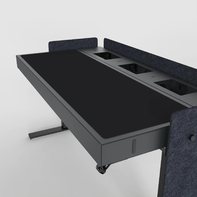 Heckler 6U Lectern Deskpad (Charcoal)