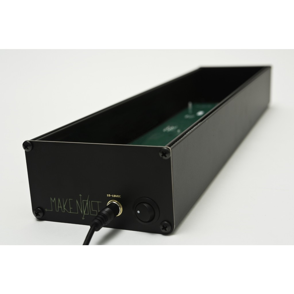 Make Noise 104hp Skiff Case ユーロラックケース Make Noise Eurorack Skiff Case (3U - 104hp - Powered) at Signal Sounds