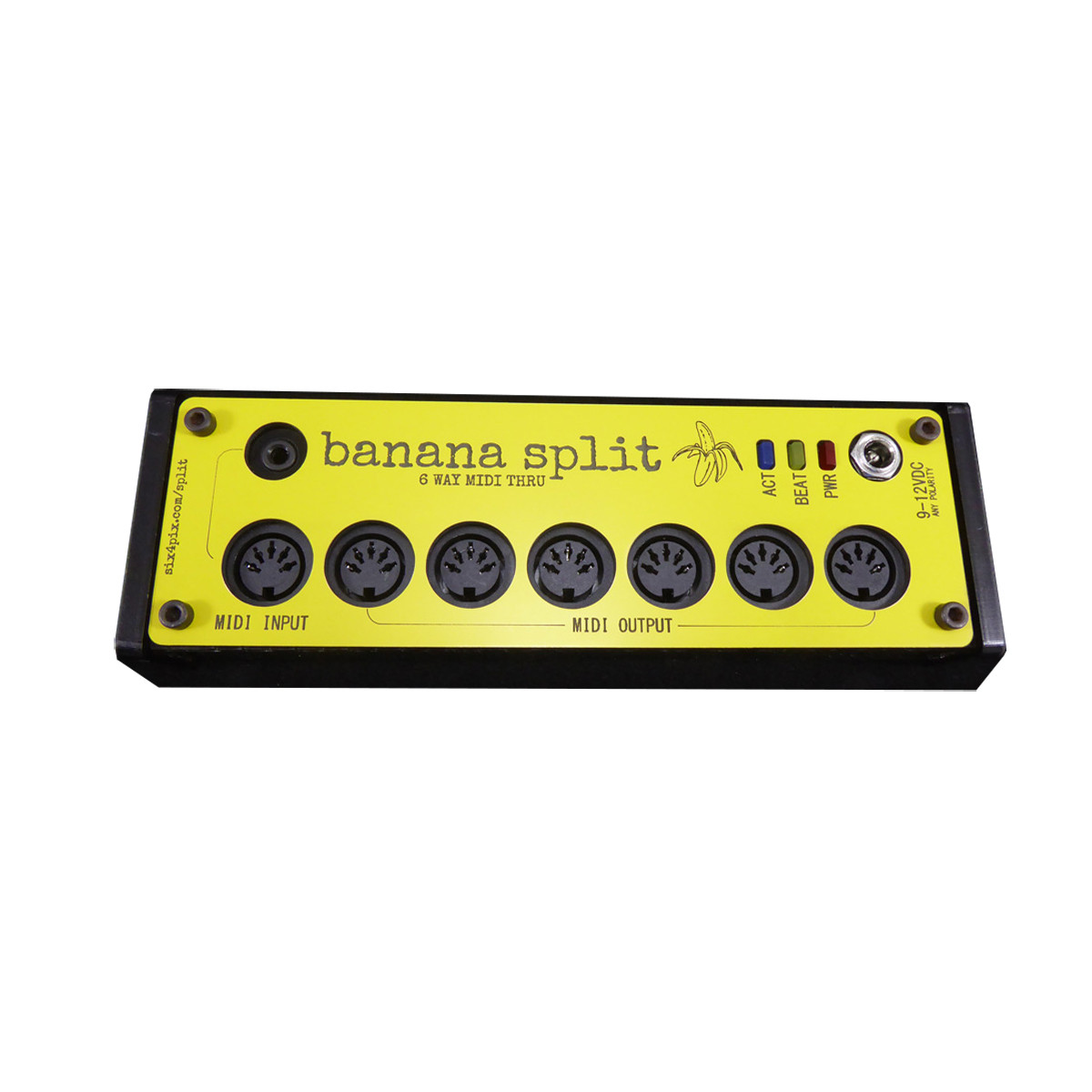 Sixty Four Pixels Banana Split 6 Output MIDI Thru Box at Signal Sounds