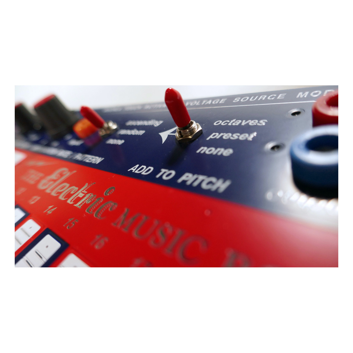 Buchla LEM218 Touch Activated Voltage Source at Signal Sounds