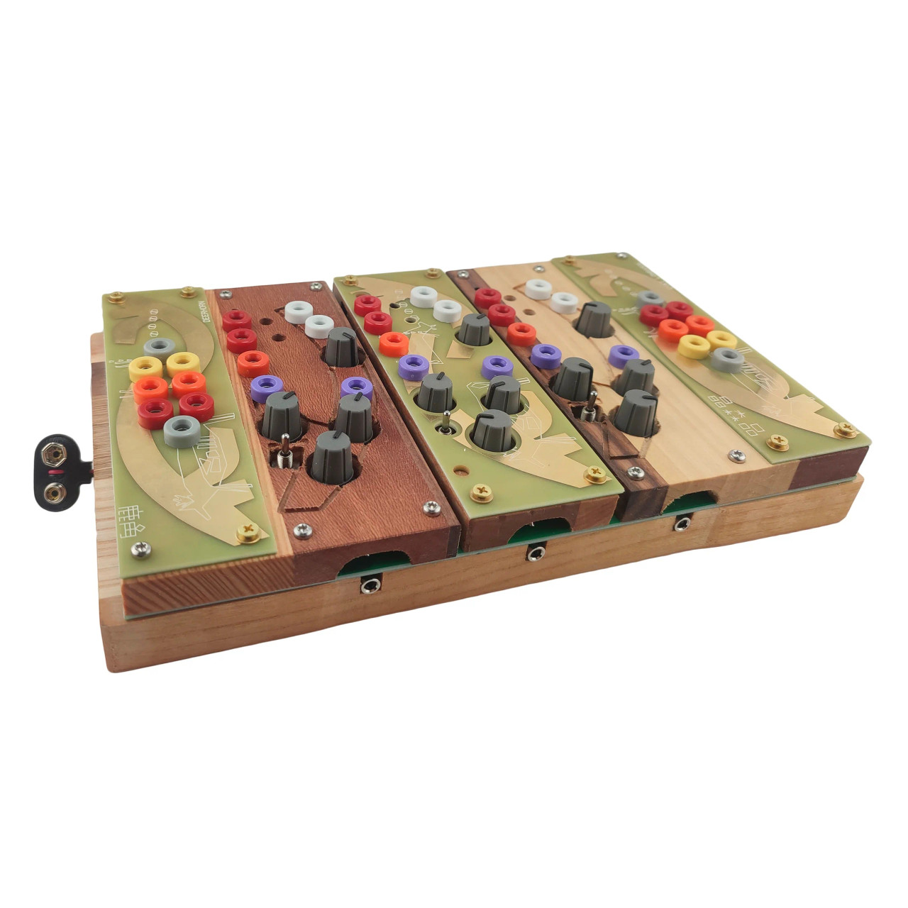 Ciat-Lonbarde Deerhorn Organ Experimental Synth at Signal Sounds