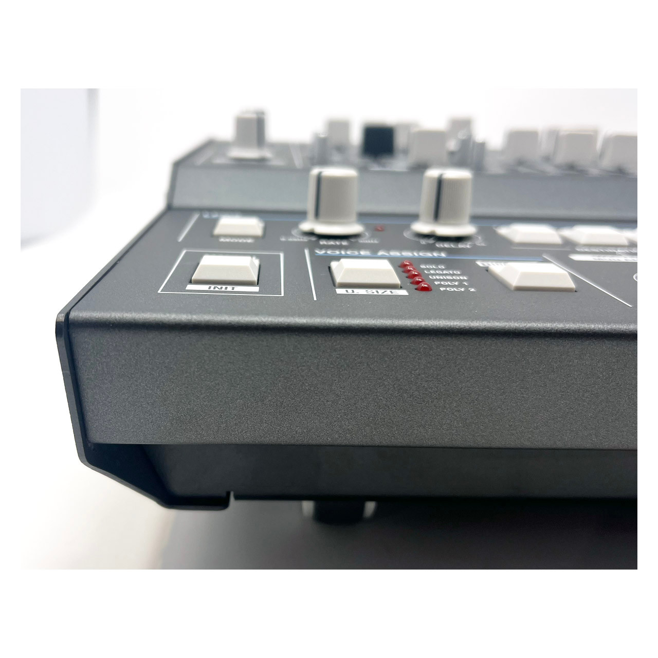 UDO Audio Super 6 Hybrid Analogue Polyphonic Synth - Desktop (B-stock) image 7