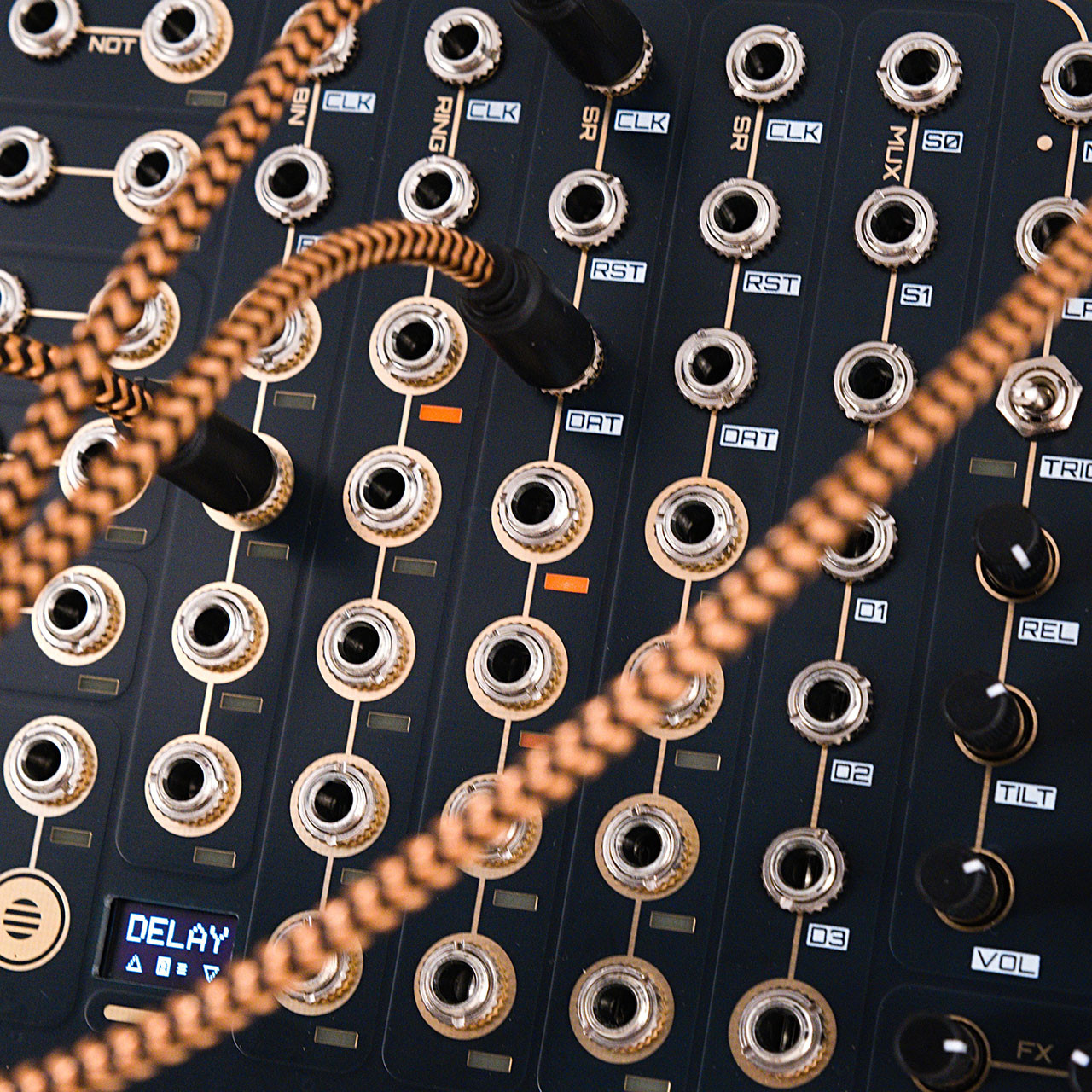 Neutral Labs Luna Desktop Synthesiser image 5