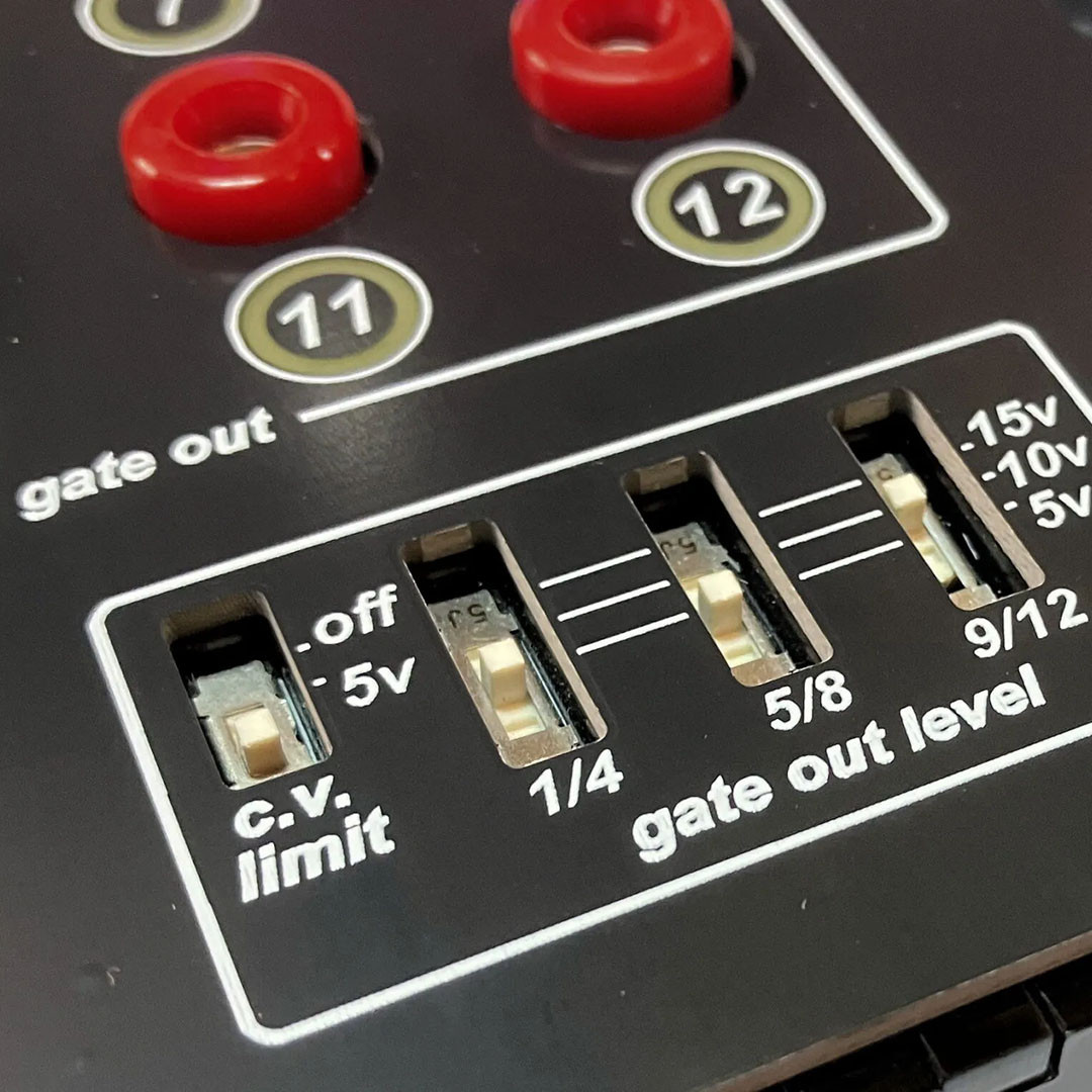 Sixty Four Pixels CVOCD-X MIDI to CV Converter (Banana) at Signal