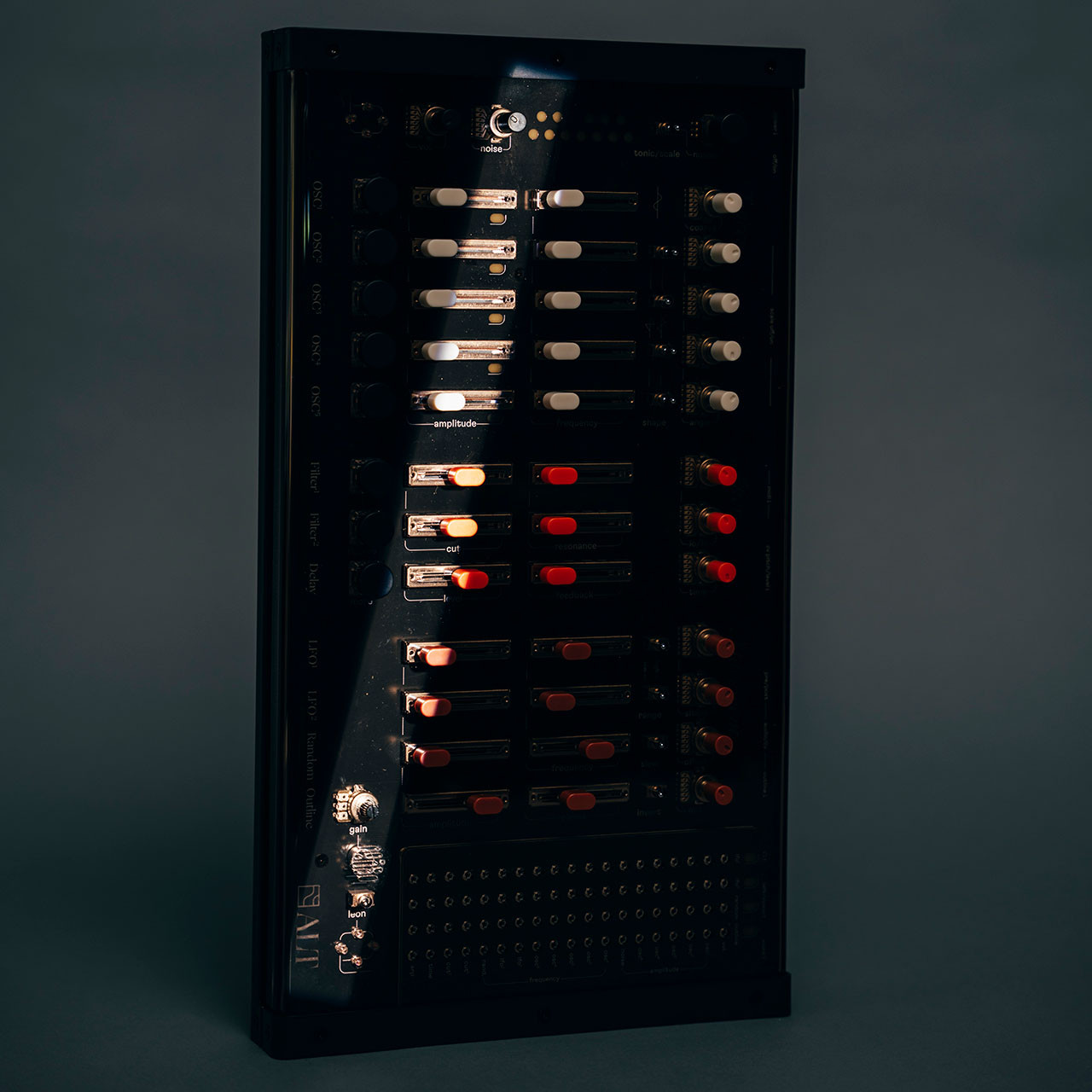 Cyma Forma ALT Desktop Analogue Synthesiser image 7
