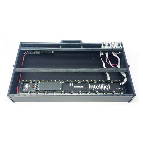 Intellijel Performance Eurorack Case - Powered (7U - 104hp - Black) & 1U modules (Pre-owned)