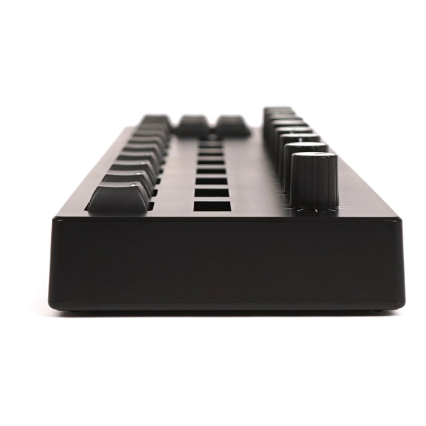 Melbourne Instruments Roto-Control Motorized MIDI Controller at