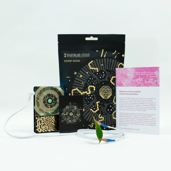 鍵盤楽器 Instruo SCION Instruo Pocket SCION Portable Biofeedback Instrument at