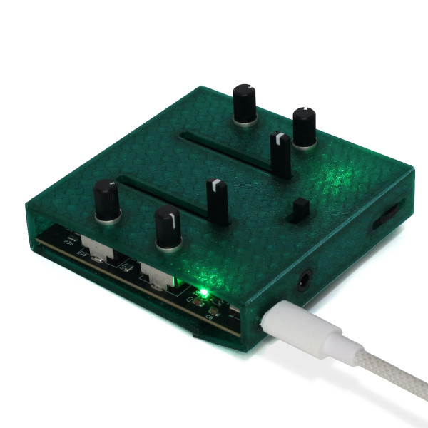 Crows Electromusic LORE アナログドローンシンセサイザー Crows Electromusic Lore Desktop Analog FM Synth at Signal Sounds