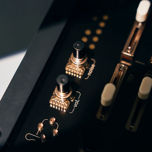 Cyma Forma ALT Desktop Analogue Synthesiser image 13