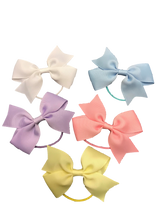 Small Band Bow - Group