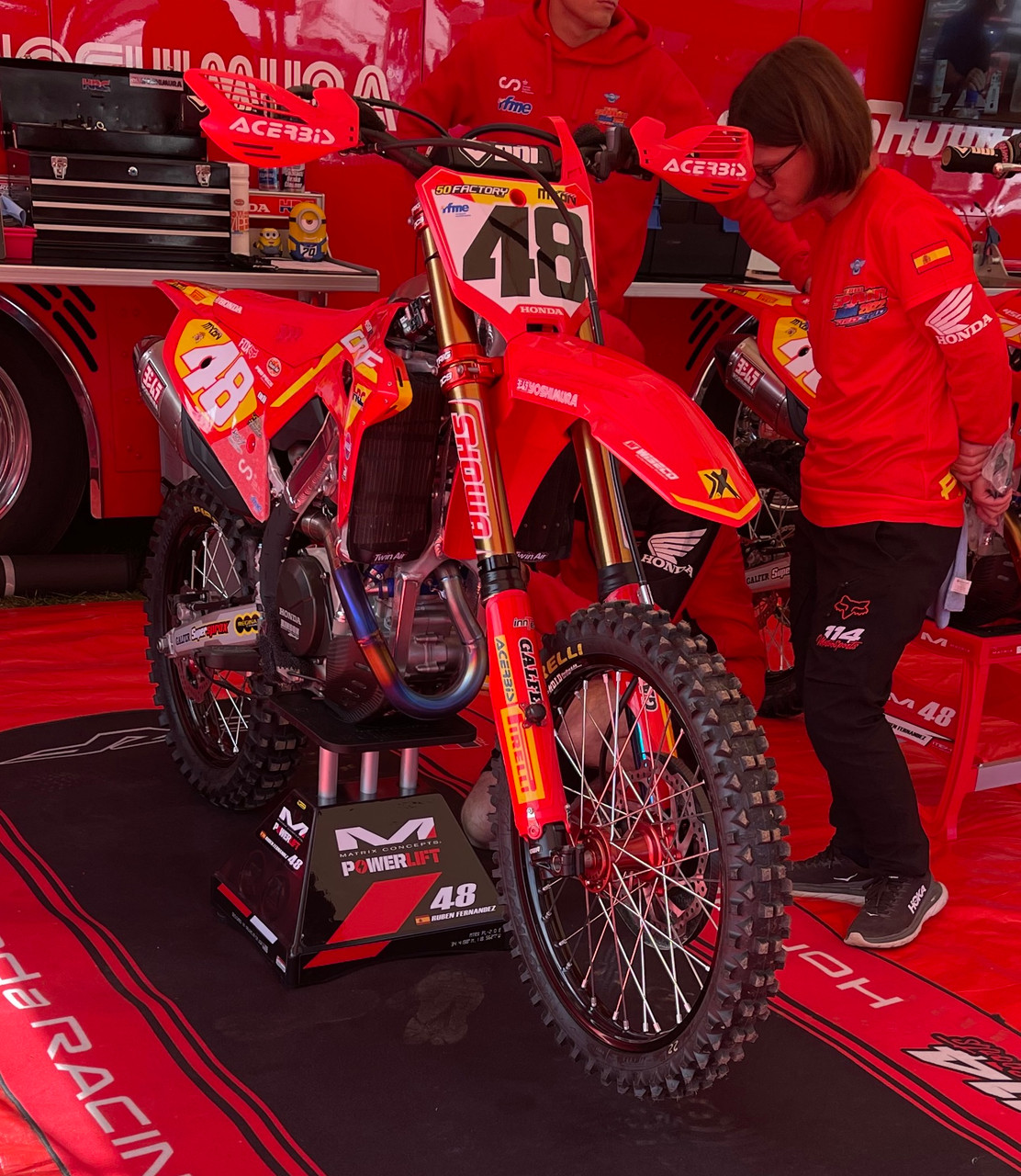 Matrix Concepts Powerlift E 2.0 Electric Stand