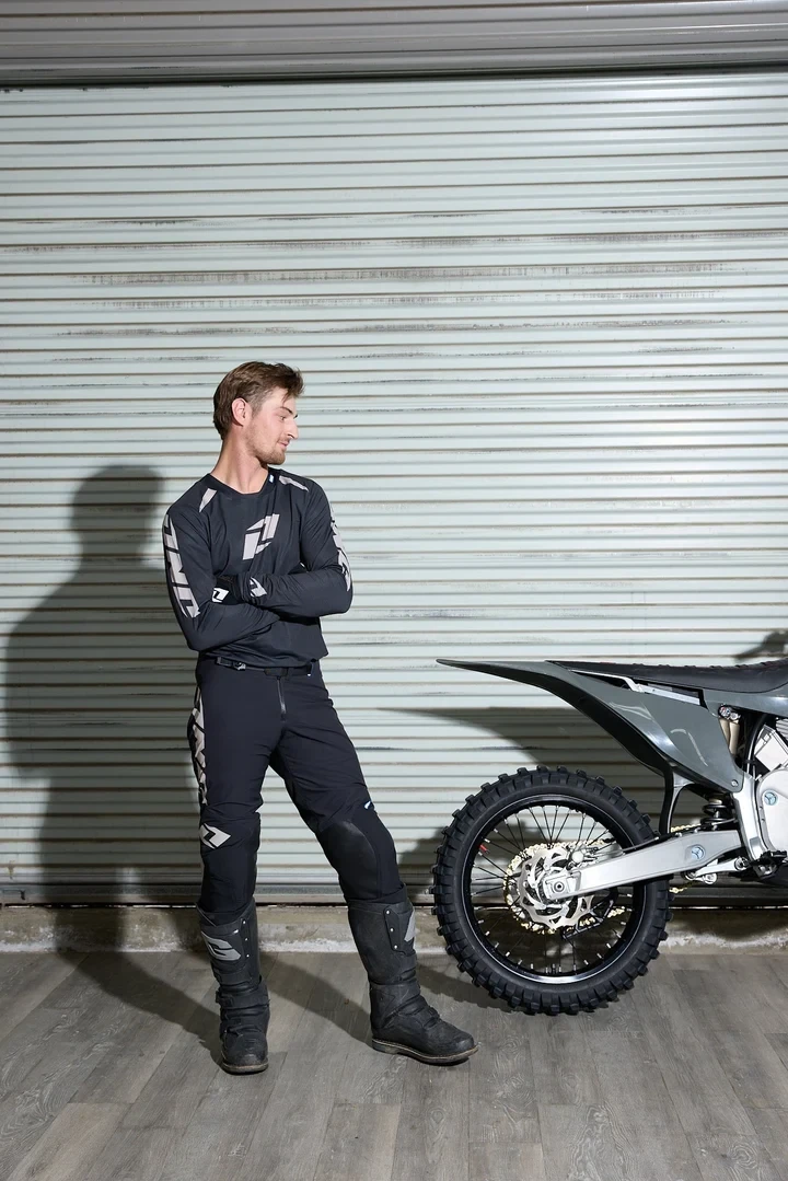 One Industries X-297 YOUTH Pant - BLACK SMOKE

With the first release of our new MX Pant line we had one aim only and that was to produce the best product on the market from fabrics to features including some unique touches never seen before in a moto pant.