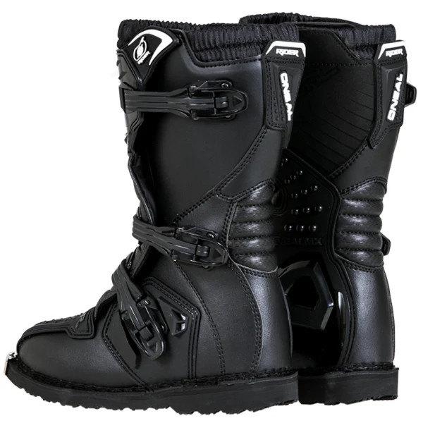 The O’Neal Rider Boots deliver excellent protection and performance thanks to the metal shank reinforcements paired with the injection-molded plastic protective plates. With sizes from pee-wee to adult size 15, the Rider boot is made to fit the whole family.