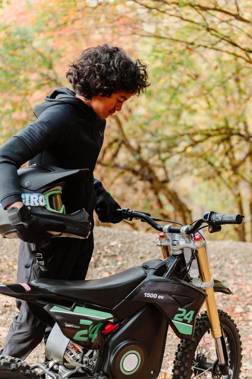 Drift Hero Electric Dirt Bike - 1600 Watt