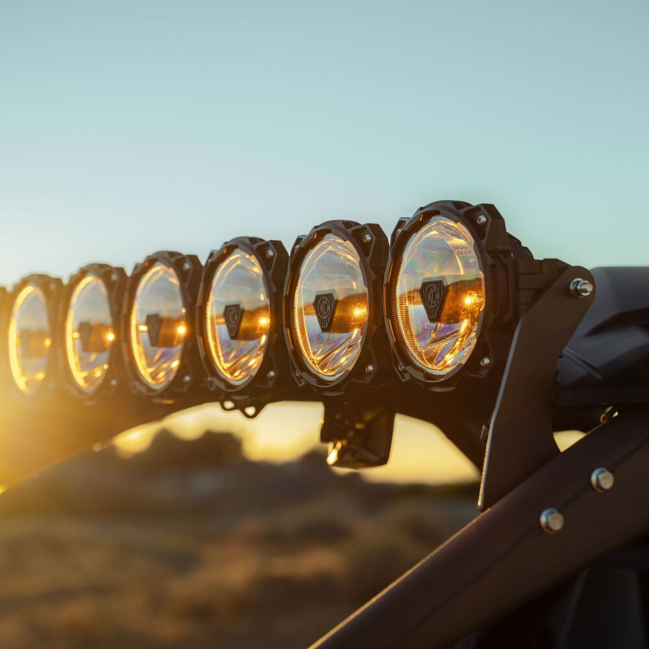 KC HiLiTES 24-25 Can-Am Maverick R Overhead Light Mount