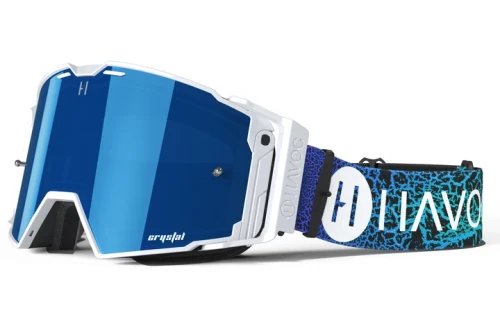 Introducing the Havoc Helios Goggle. A premium, fully customizable goggle. Giving you complete freedom and a unique experience like never seen before.