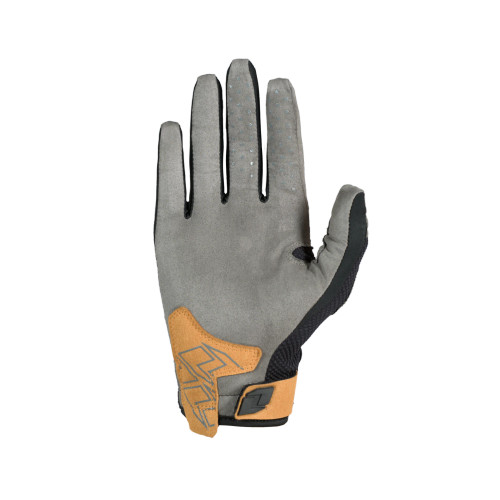 One Ind X-197 Glove - Core Black