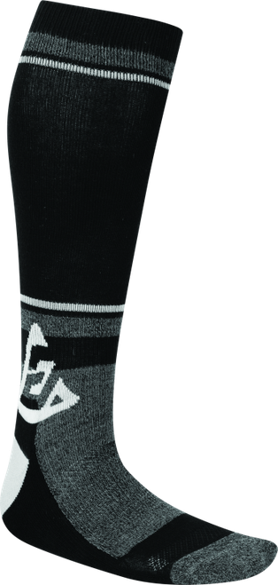 Built for all-day comfort, the Answer Performance Sock features a soft acrylic blend that delivers breathable durability. A secure welt cuff keeps the fit locked in, while cushioned construction with a terry pad adds comfort and impact protection.