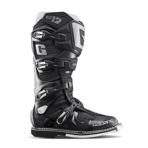 The SG12 boot stands as the ultimate benchmark in Motocross boots, a reference for all motocross and enduro fans.
