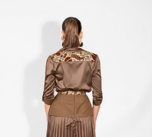 The Captivating Blouse