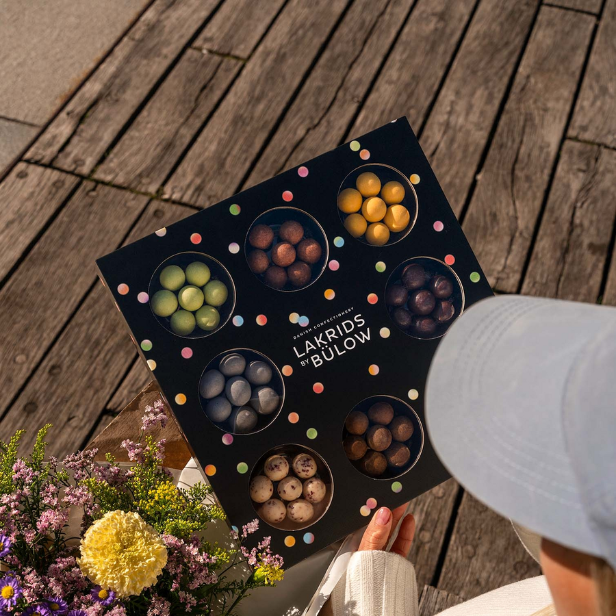 CELEBRATION SELECTION BOX