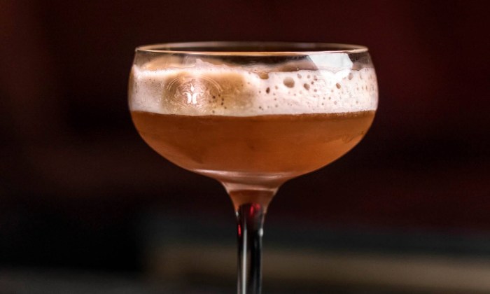 Dark love cocktail - lakridsbybulow.com