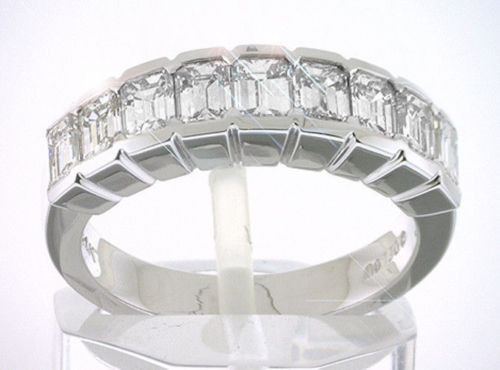 2.25 ct, 9 Emerald Cut Diamond Gold Ring Wedding Band, 0.25 ct each, F-G VVS/VS1