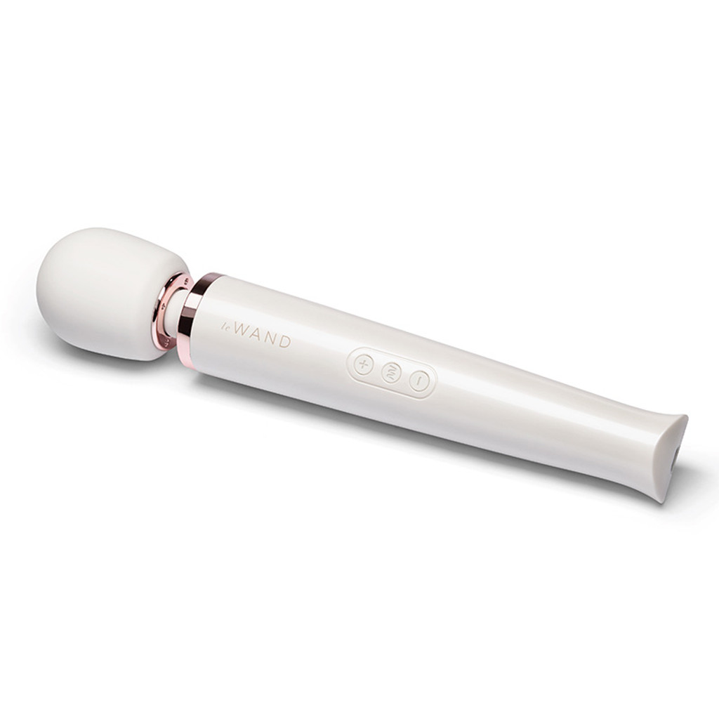 Le Wand Rechargeable Vibrating 10 Speed Wand Massager Cirillas
