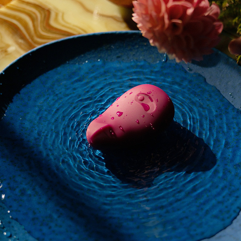 Pom Flexible Vibrator by Dame Products - Lifestyle #1