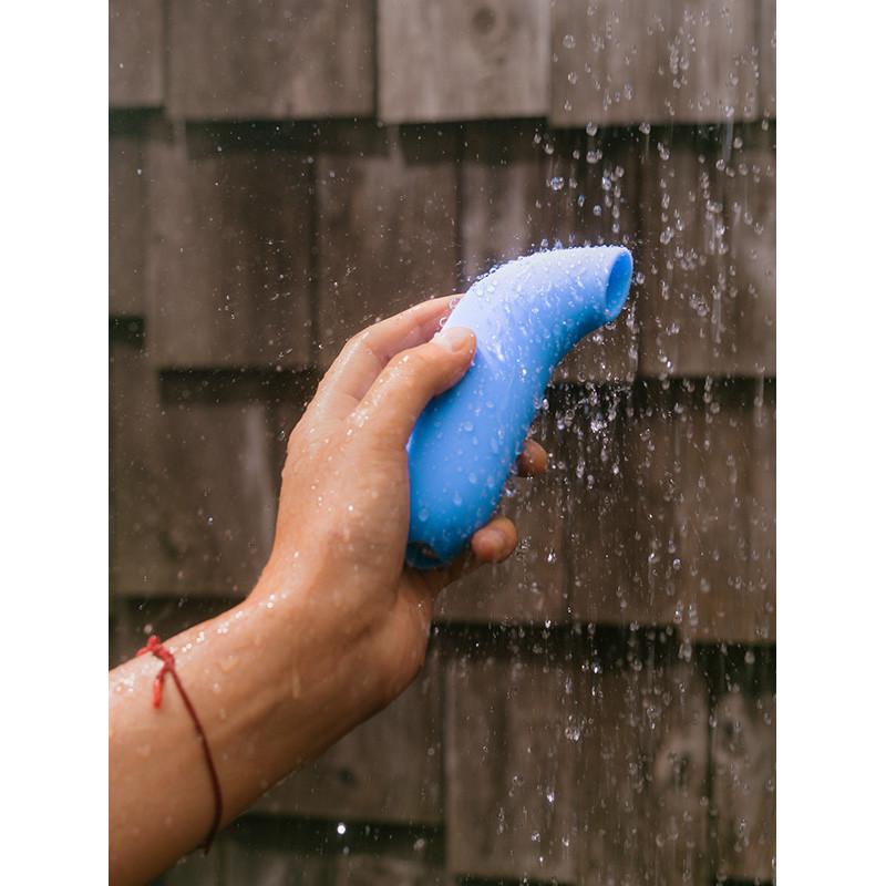 Dame Products Aer Suction Toy - Lifestyle