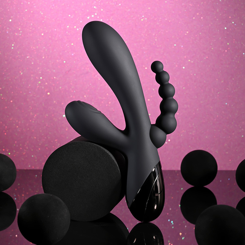Selopa Triple Aces Triple-Shaft Vibrator - Lifestyle #1